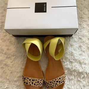 Dolce Vita Yellow and Tan Polka Dot Sandals